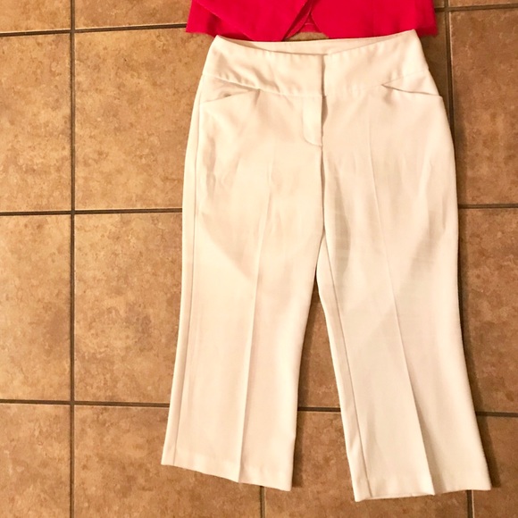 White Capri pants - Picture 5 of 8
